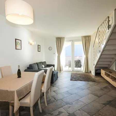 Bellavista Апартаменты *