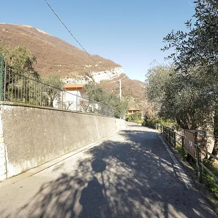 Bellavista Apartment *