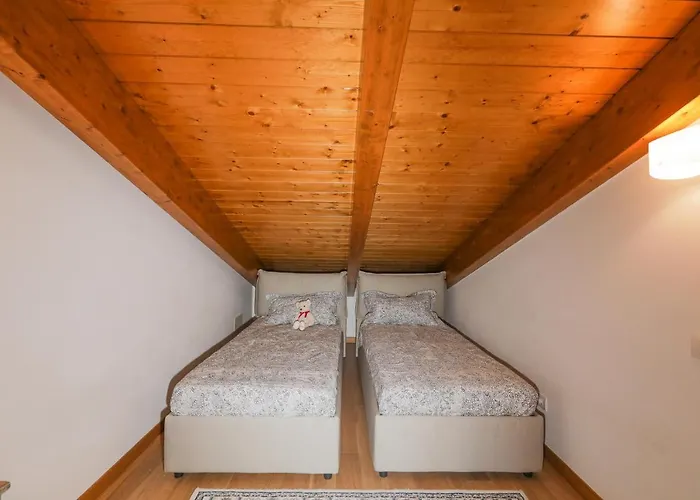 Bellavista Apartment *